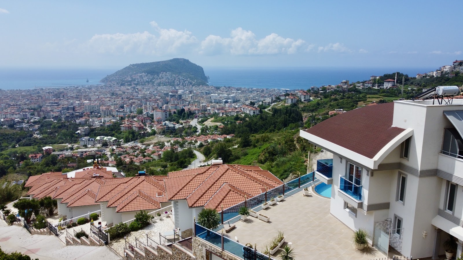 Mimoza Villa in Tepe overlooking Alanya and the Mediterranean